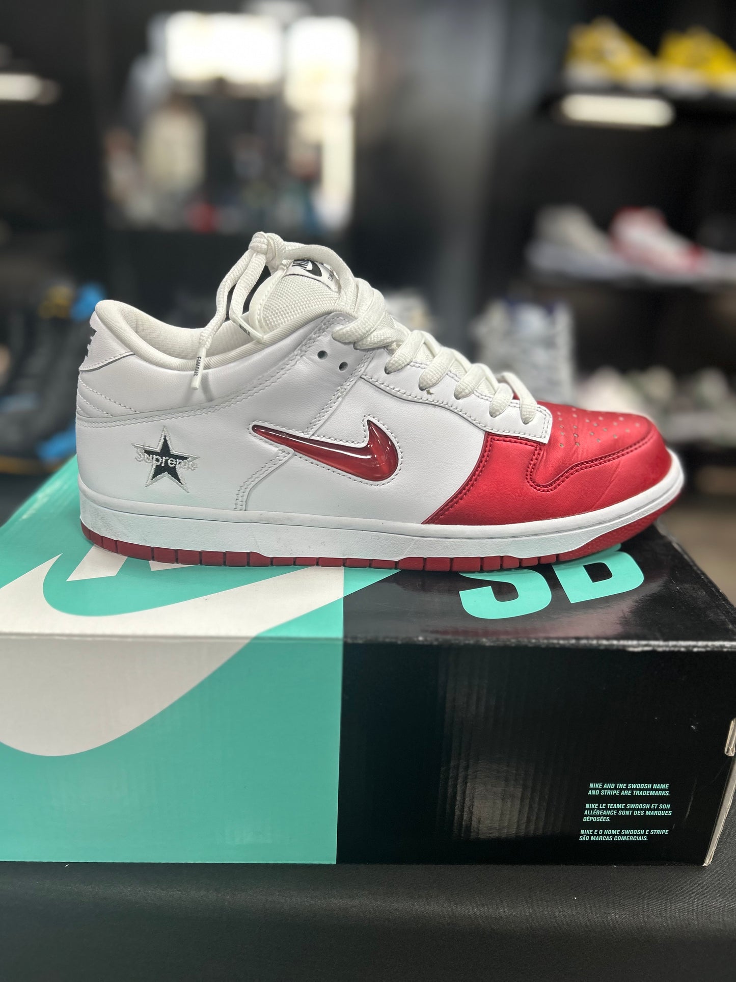 Nike SB Dunk Low Supreme Jewel Swoosh Red (USED)