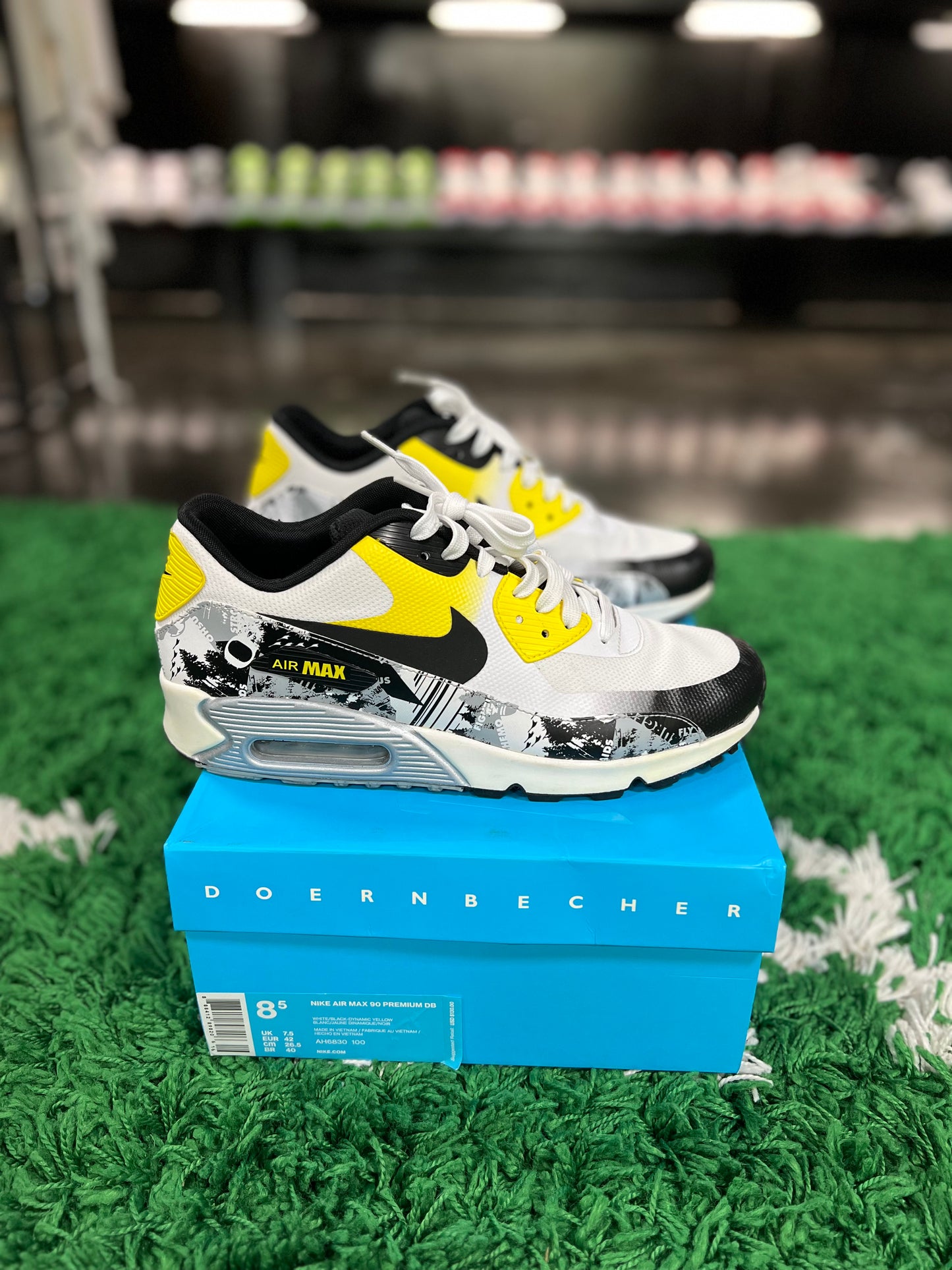 Nike Air Max 90 2.0 Doernbecher Oregon Ducks (USED)