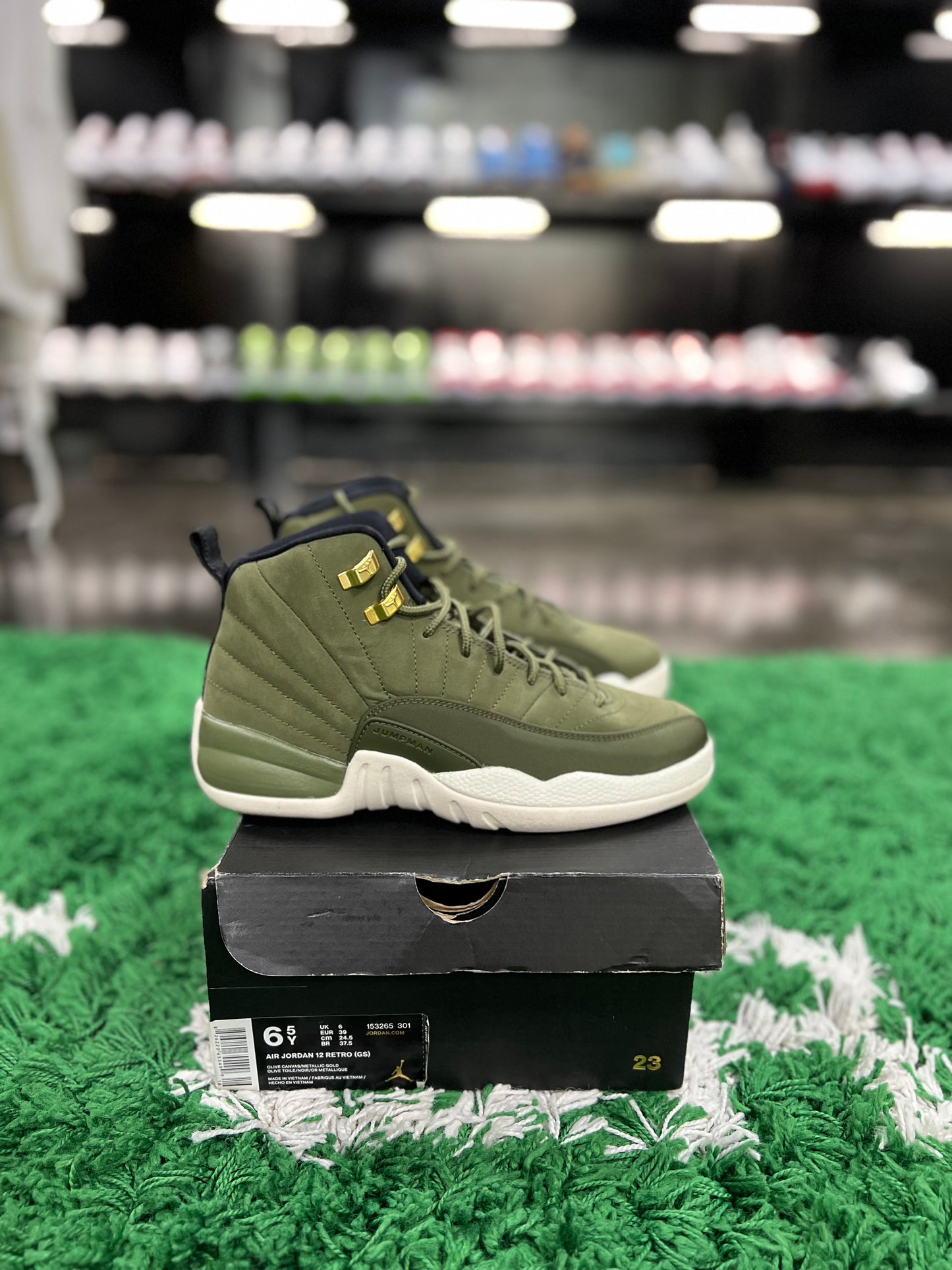 Air Jordan 12 CP3 Class Of 2003 (USED)