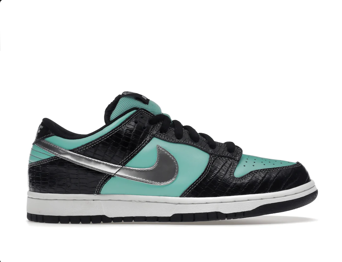 Nike SB Dunk Diamond Supply Co