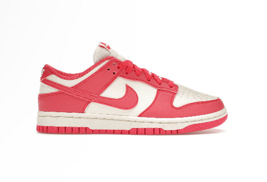 WMNS Nike Dunk Low Next Nature Aster Pink