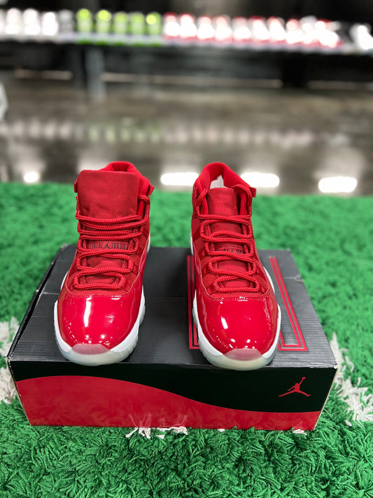 Air Jordan 11 Win Like 96 (USED)